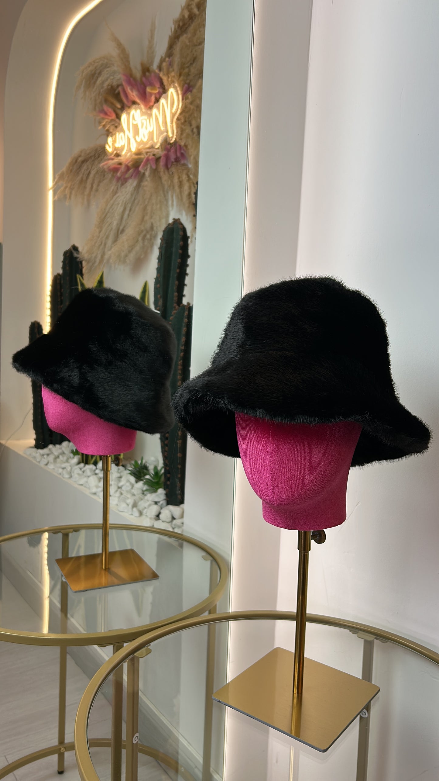 Bucket Hat In Ecopelliccia Nero