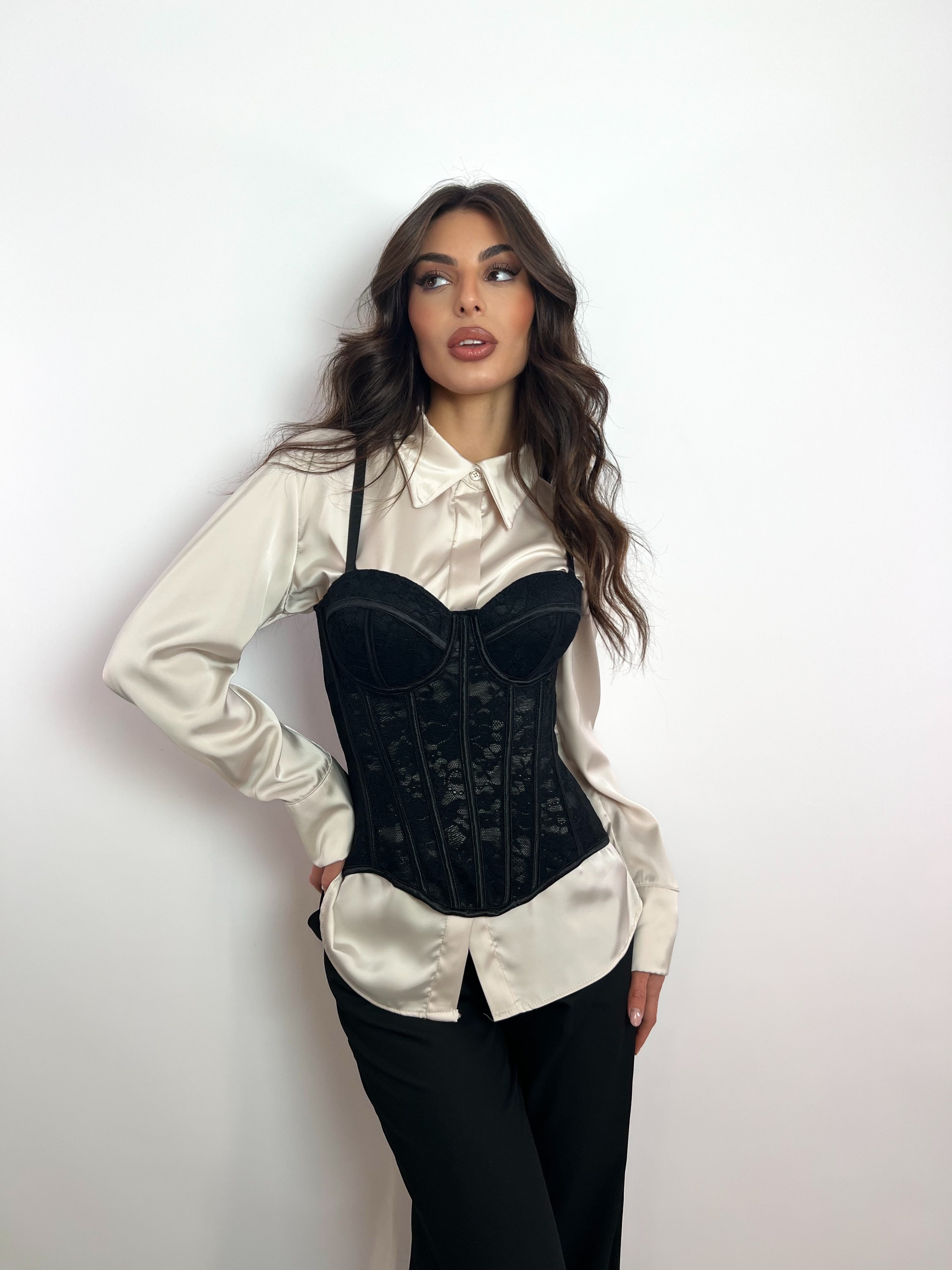 Corpetto Dettagli In Pizzo