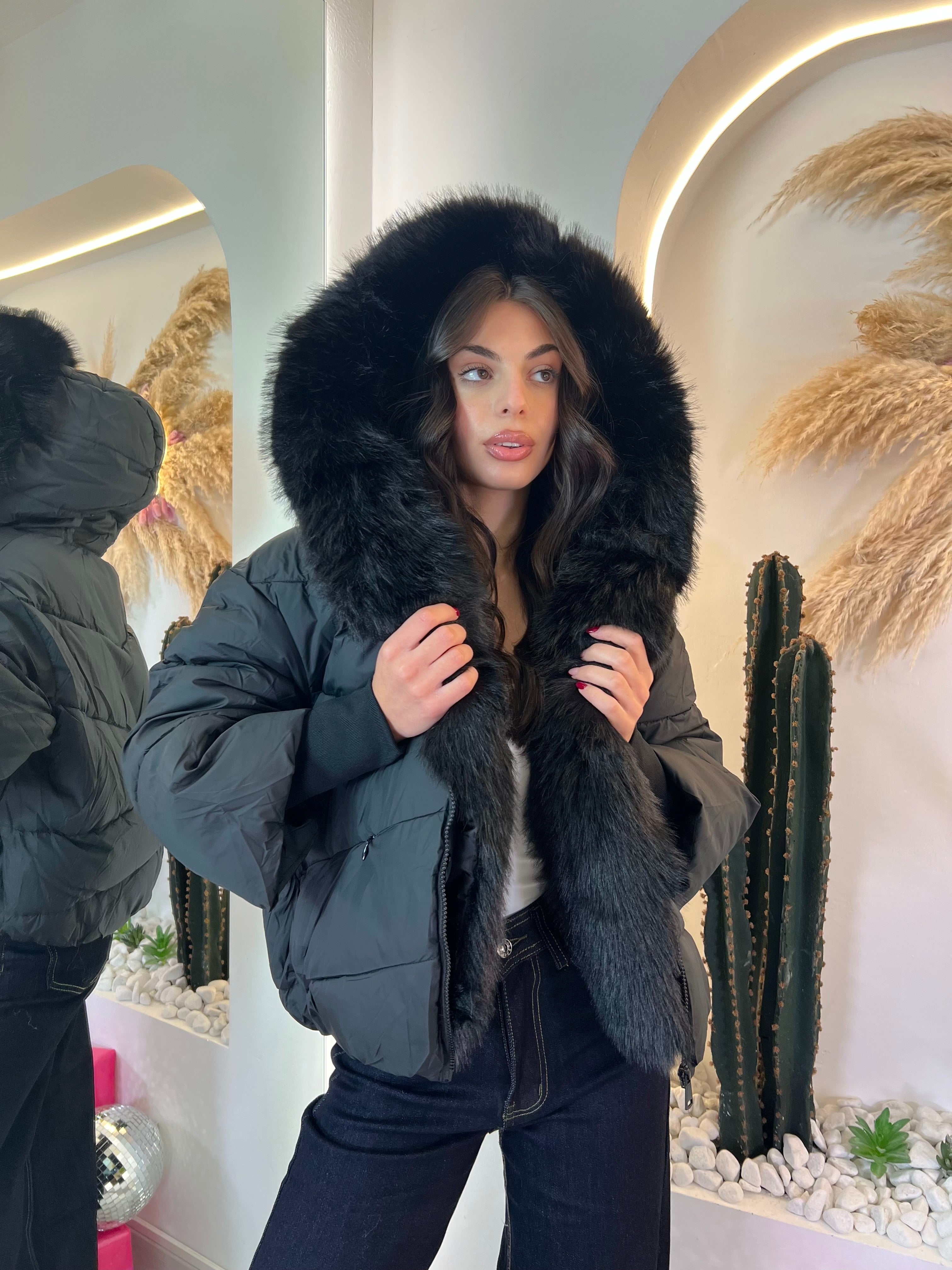 Piumino Con Cappuccio In Ecopelliccia